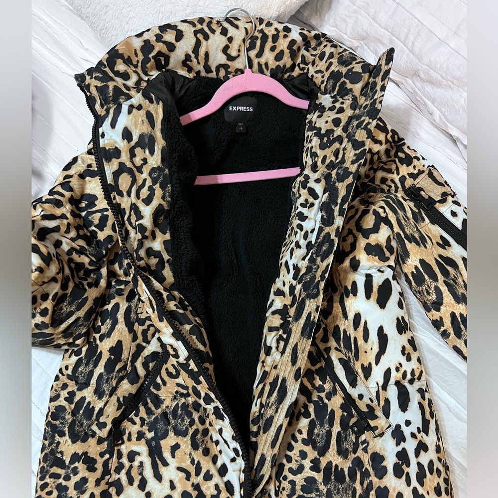 Leopard warm puffer jacket